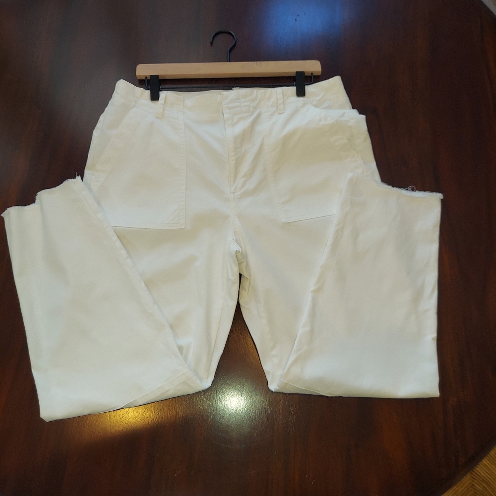 Banana Republic White Girlfriend Authentic Chino Pant  Raw Hem Sz 12 - Picture 12 of 17